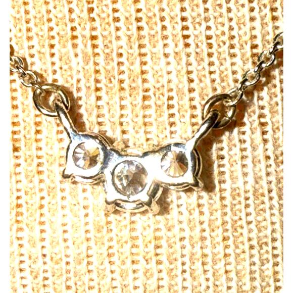 -NECKLACE WOMEN Trinity Necklace Silver With 3 Sparkling CZs 16” Length - Picture 3 of 12